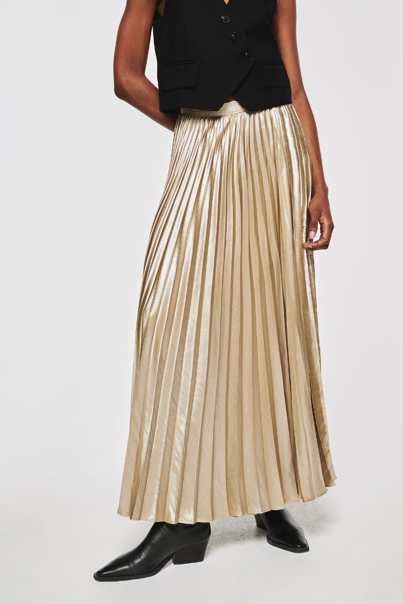 Lia Foil Pleated Midi Skirt