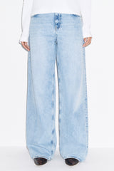 Low Rise Loose Wide-Leg Jeans